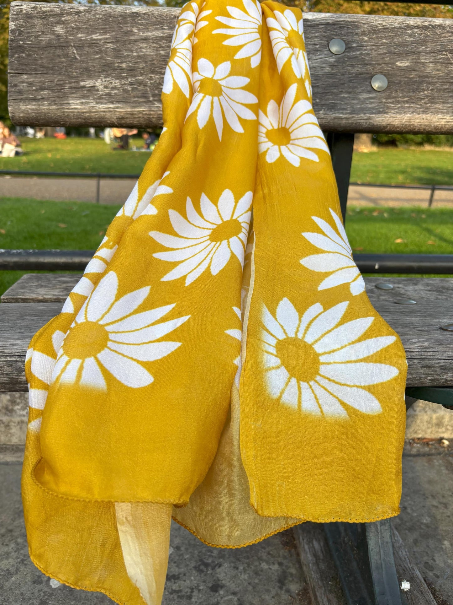 Laska Yellow Sunflowers